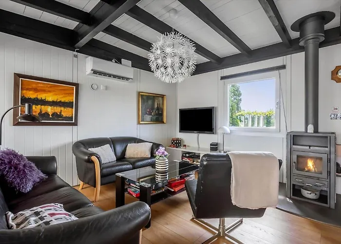 Sj295-hejls-hegnet-1 بيت للعطل *